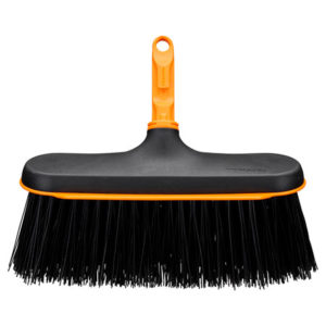 Щетка-метла универсальная Fiskars OneClick (1080701)