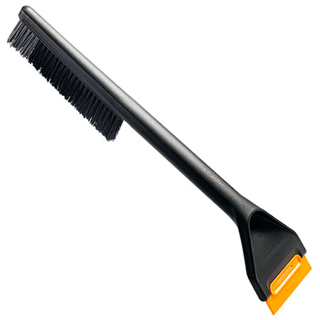 Автомобільний скребок для льоду зі щіткою Fiskars Solid (1078496) Автомобільний скребок для льоду зі щіткою Fiskars Solid (1078496)