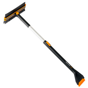 Автомобільний скребок для льоду із щіткою телескопічний поворотний Fiskars X-Series (1078492)