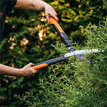 Садовые ножницы Fiskars